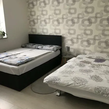 Exklusive Ferienwohnung Messe Citynah Διαμέρισμα *